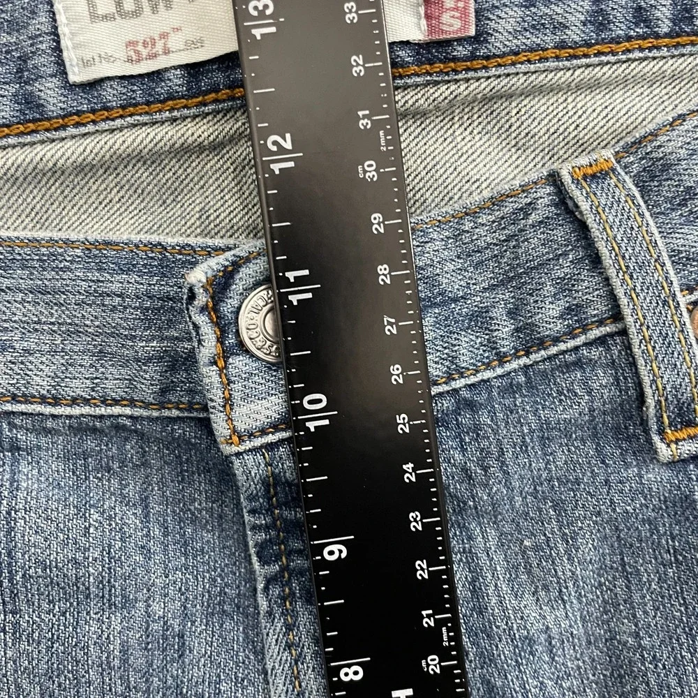 Levi's 527 Jeans Men 38x30 Medium Wash Low Bootcut Cowboy Rodeo Denim